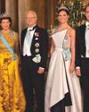 LA REINA, VICTORIA Y MAGDALENA SACAN SUS TESOROS PARA DAR BRILLO A UNOS NOBEL ENSOMBRECIDOS POR LA POLÉMICA2