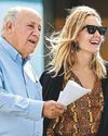 LA VIDA DESCONOCIDA DE AMANCIO ORTEGA A LOS 90: DEL HUERTO EN SU PAZO A LOS PASEOS CON SU PERRO LA VIDA DESCONOCIDA DE AMANCIO ORTEGA A LOS 90: DEL HUERTO EN SU PAZO A LOS PASEOS CON SU PERRO6