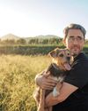 MAXIMO HUERTA nos presenta a Doña Leo. su compañera inseparable.rescatada de un contenedor28