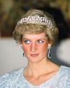 JOYAS CON HISTORIA TIARAS QUE BRILLAN POR DERECHO PROPIO