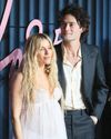 SIENNA MILLER «DESTAPA» POR SORPRESA SU EMBARAZO8