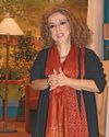 MARÍA ELENA SALDAÑA NUNCA LA HICIERON MENOS MARÍA ELENA SALDAÑA NUNCA LA HICIERON MENOS