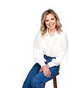 KELLY GOLDING 'NOTHING BEATS MUSIC IN THE MORNING'23