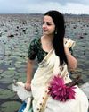 श्रेनु पारिख0