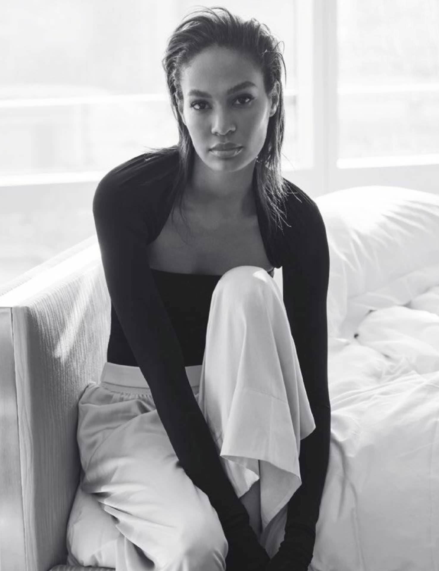 Selfie Joan Smalls naked (27 photos), Tits, Cleavage, Feet, cleavage 2006 Selfie Joan Smalls nudes (53 photo), Sexy, Hot, Feet, legs 2015