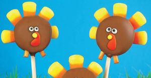 Turkey Cake Pops for Thanksgiving!