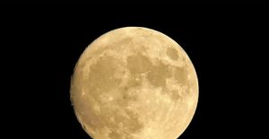 What Time is It on Moon? Europe Pushing for Lunar Time Zone